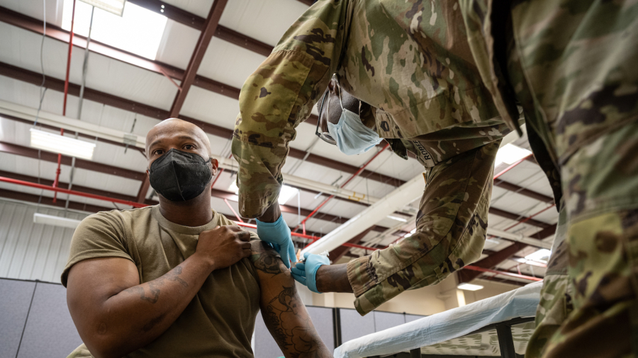 US Army Sets Deadlines for COVID-19 Vaccines, Threatens Disciplinary Action