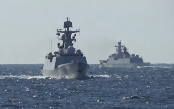 Russian, Chinese Warships Hold First Joint Patrols in the Pacific