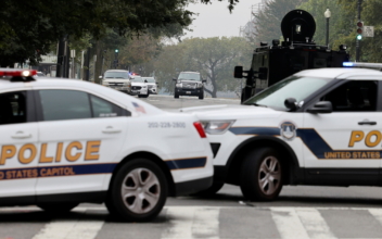 US Capitol Police Arrest Man Who Parked Suspicious Vehicle Outside Supreme Court