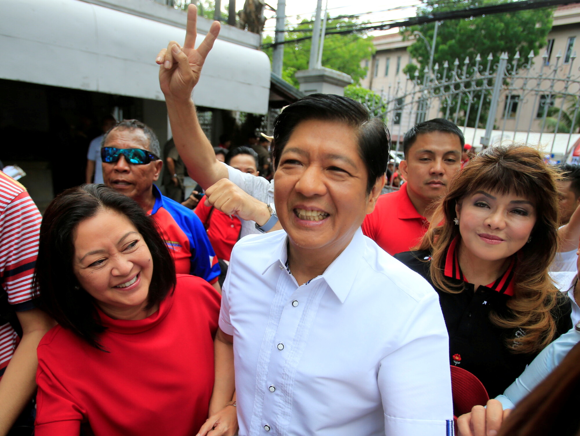 Son of Late Philippines Dictator Ferdinand Marcos to Run for President