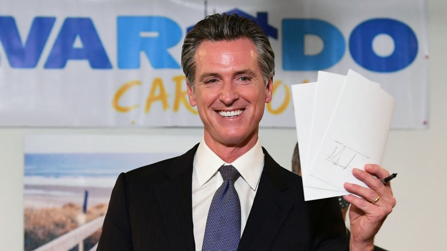 California Police Reform Bills Signed Into Law