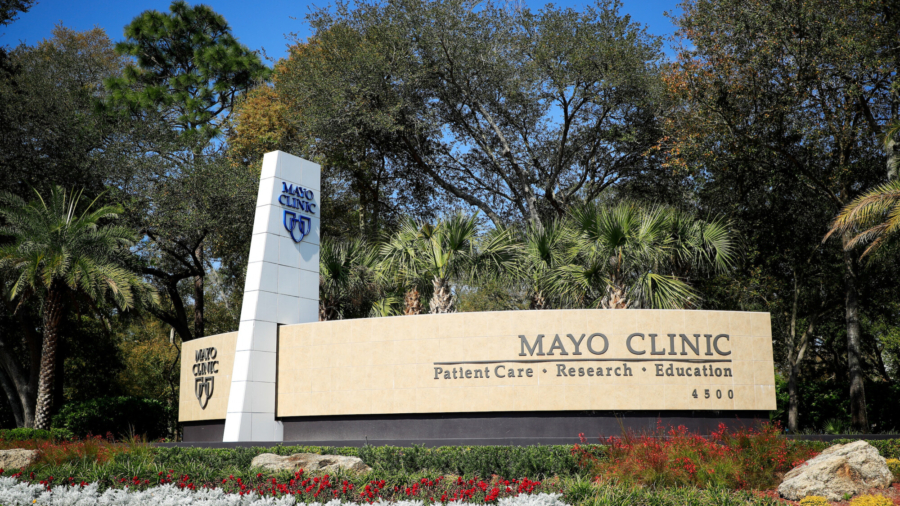 Mayo Clinic Vaccine Mandate: 8,000 Employees Could Be Fired