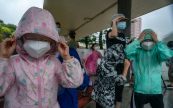 Hong Kong Authorizes China-Made COVID-19 Jabs for Children Aged 3–17