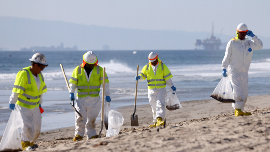 California Oil Spill Cleanup Continues