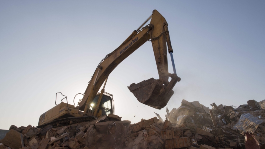 Building Demolished Before Evacuation in China