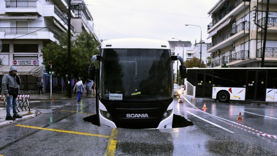 Bus Tips Into Sinkhole as Deadly Storms Lash Greece