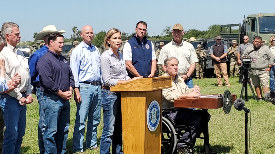 Senators, Governors Call on Biden to Take Action on Border