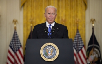 Biden Calls on Private Sector to ‘Step Up’ to Address Supply Bottlenecks