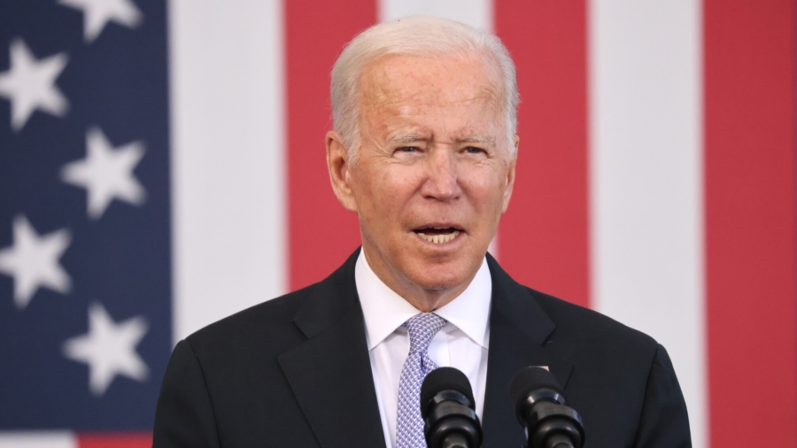 Biden Vows to Protect Taiwan If Beijing Attacks