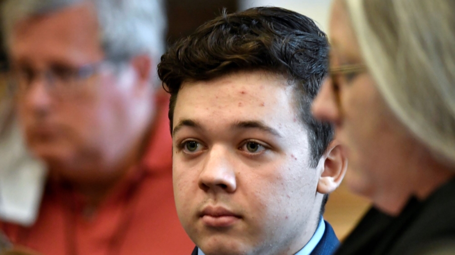 Jury Selection for Rittenhouse Murder Trial