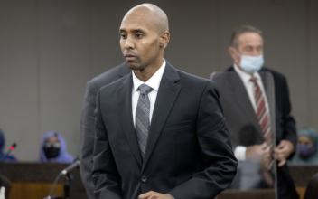 Former Minneapolis Police Officer Resentenced to 57 Months in Prison in Killing of 911 Caller