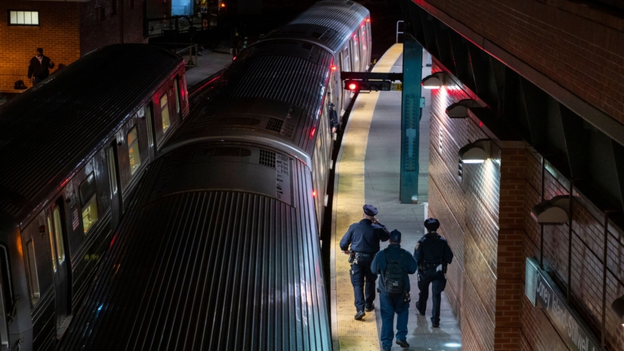 NYPD Disciplines Maskless Officers