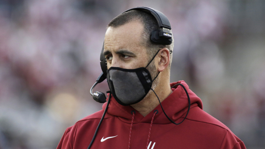 Lawyer: Washington State Coach Fired Over Vaccine Mandate to Sue