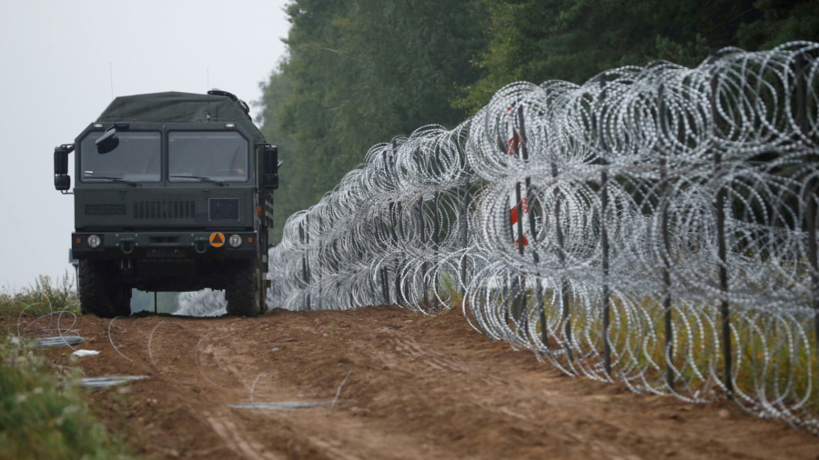 Poland to Improve Border by Spending Over $400 Million on New Wall