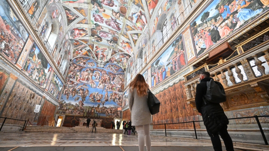 NYC Exhibit Showcases Sistine Chapel Frescoes