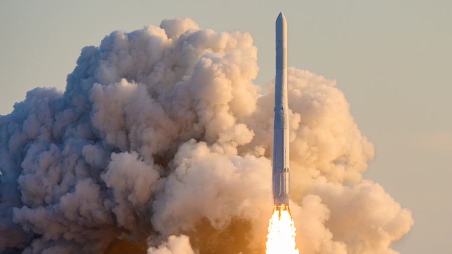 South Korea’s Moon Vows ‘Korea Space Age’ After Rocket Test Falters