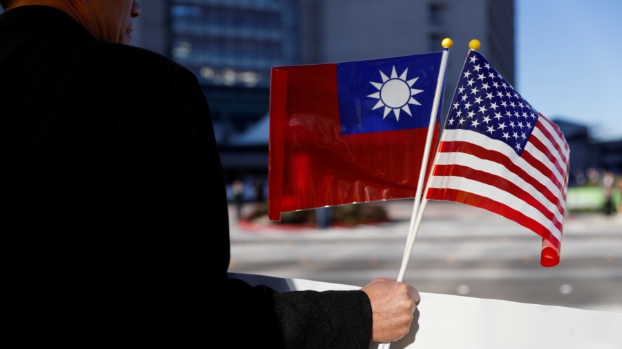 US Invites Taiwan to Democracy Summit, Irking China