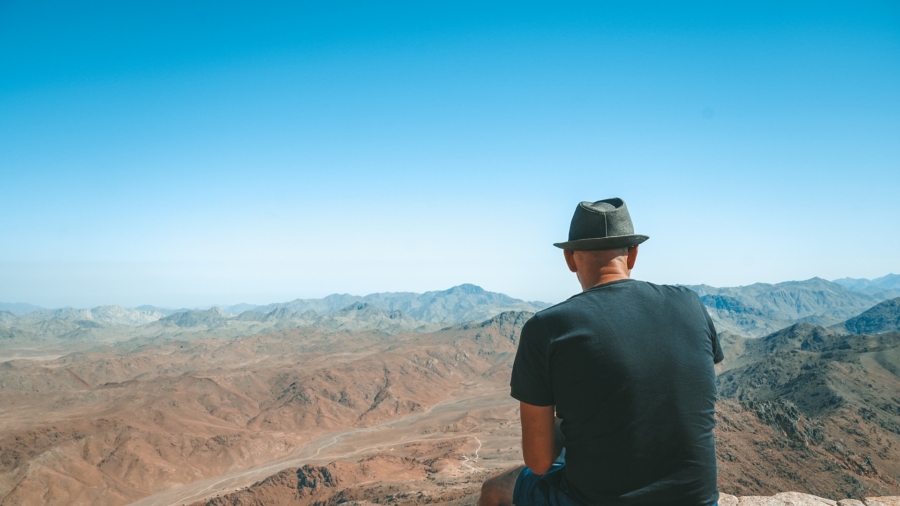 A Self-Sufficient Mind