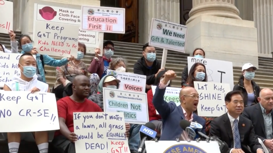 NYC Parents Rally for the Gifted and Talented Program