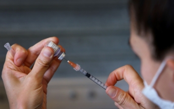 Effectiveness of Pfizer-BioNTech COVID-19 Vaccine Falls Below 50 Percent After 5 Months: Study