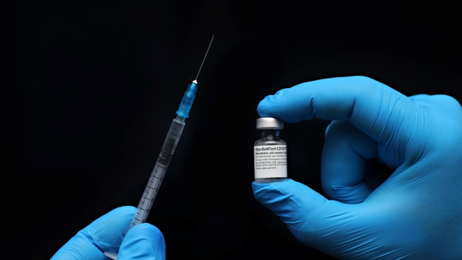 Breakthrough Infections, Deaths Among COVID-19 Vaccinated Rose in Recent Months: CDC