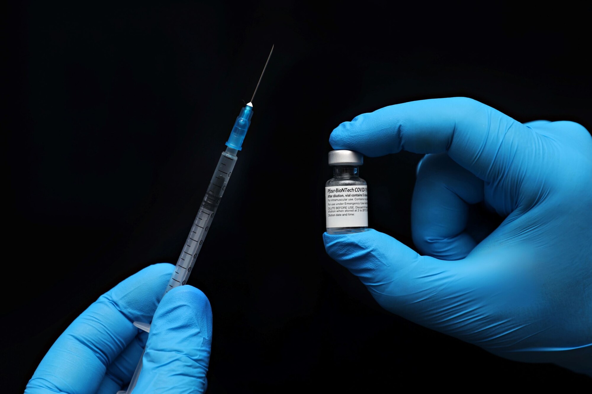 Breakthrough Infections, Deaths Among COVID-19 Vaccinated Rose in Recent Months: CDC