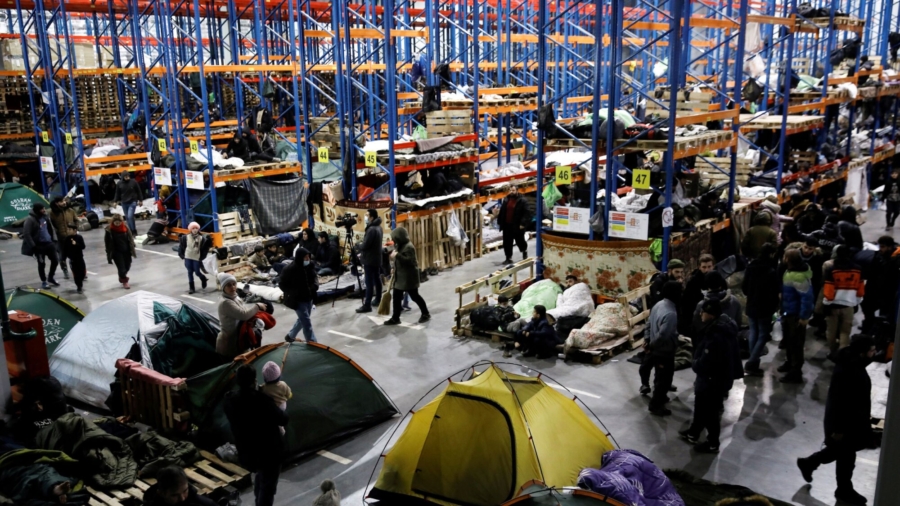 EU to Slap Sanctions on Belarus Over Migrants