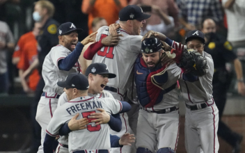 Hammerin’ Braves Win 1st World Series Crown Since 1995, Rout Astros
