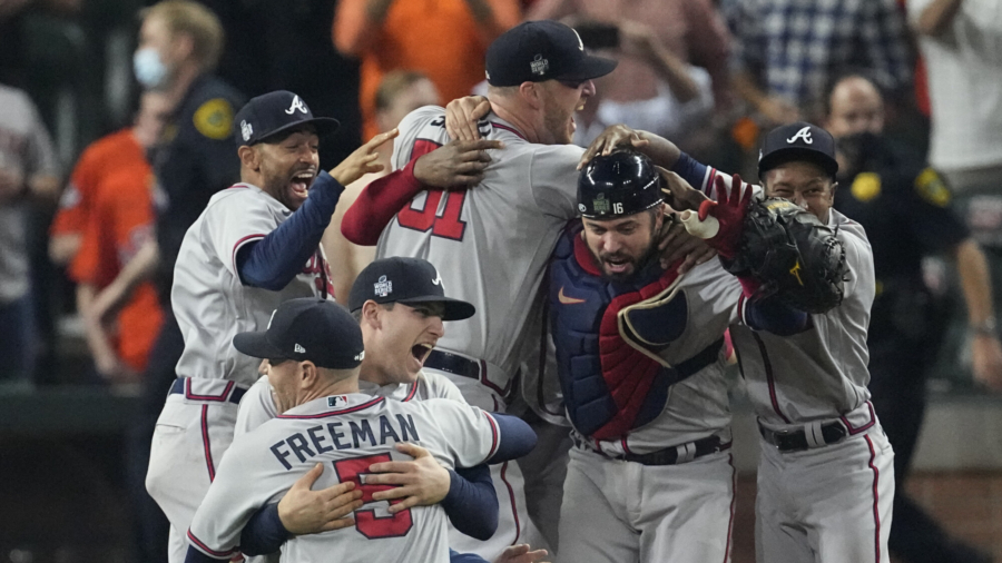 Hammerin’ Braves Win 1st World Series Crown Since 1995, Rout Astros