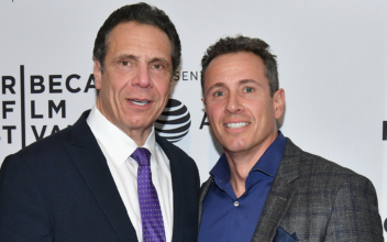 Texts Link Chris Cuomo to Brother’s Scandal