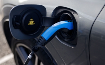 California Residents Urged to Not Charge Electric Cars
