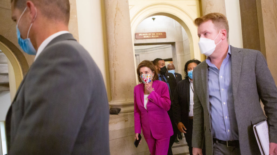 Pelosi Pushes Vote on Infrastructure