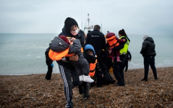More People Cross English Channel After 27 Died