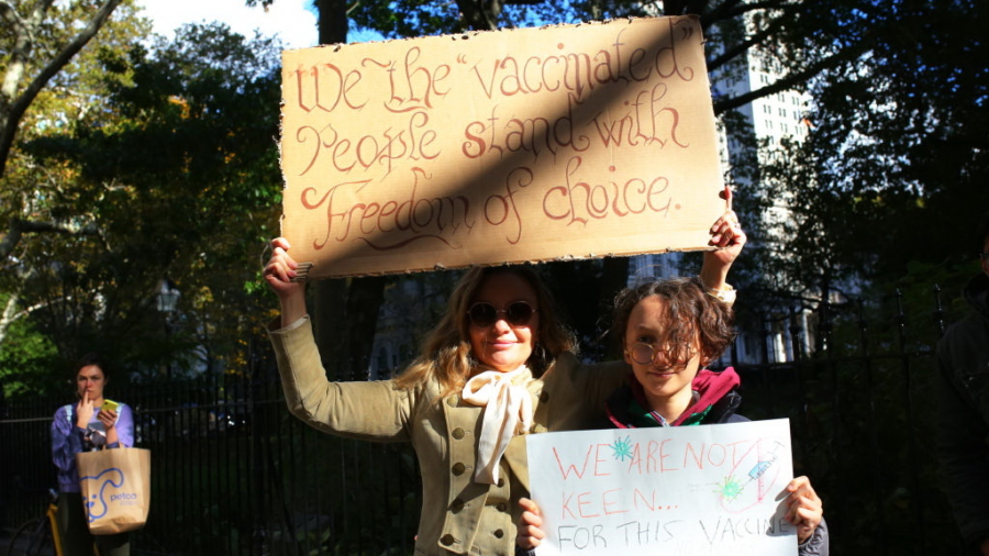 New Yorkers Protest Vaccine Mandate for Children