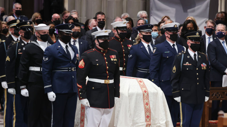 Bipartisan Group Mourns at Powell’s Funeral