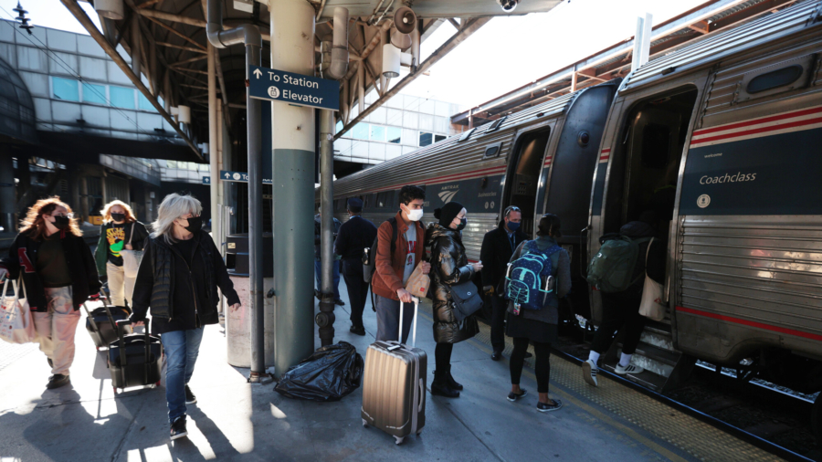 Travelers Confident for Thanksgiving