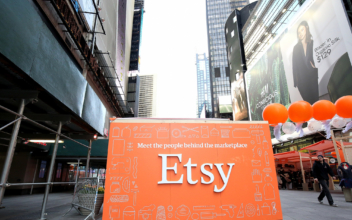 Thousands of Etsy Sellers Go on Strike, Protest Increased Transaction Fees