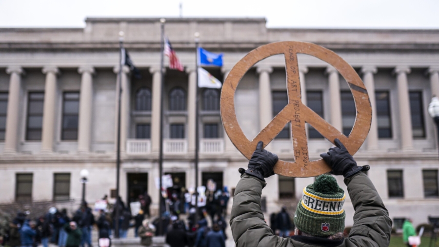 Wisconsin Gov. Calls for Peace After Verdict