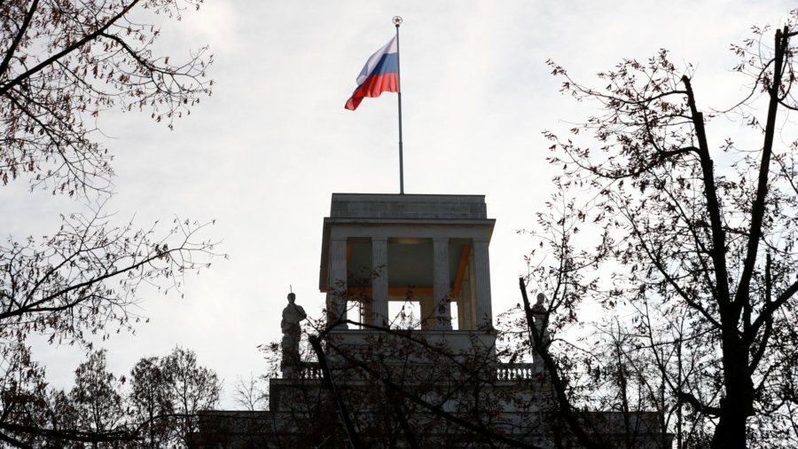 Russian Agent Dead at Berlin Embassy: Report
