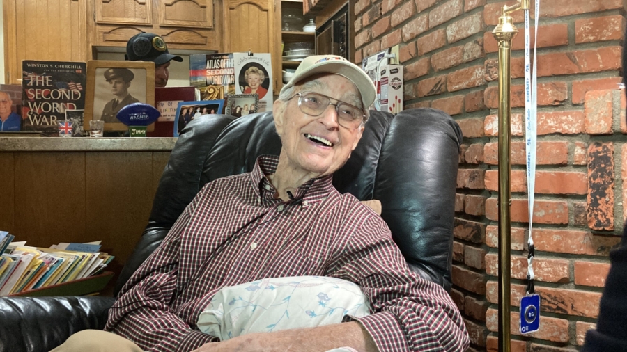 World War II Veteran in Los Angeles Turns 100