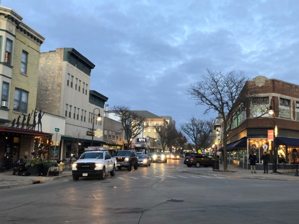 Businesses remain closed in Main St.