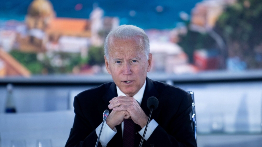 Biden: Pushing OPEC to Boost Oil Output ‘Not at All Inconsistent’ With Climate Goals