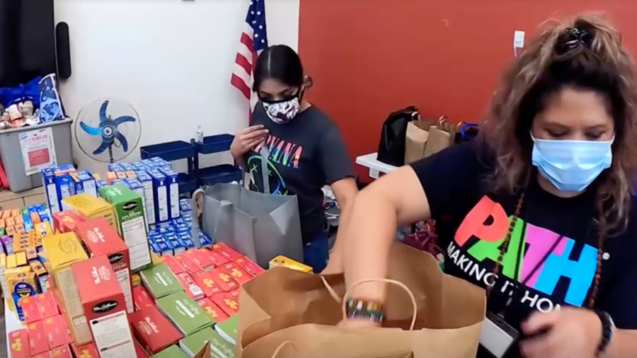 Los Angeles Food Banks Provide Meals, Turkeys