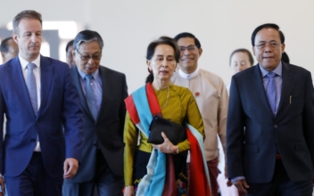 Myanmar Court Postpones Verdicts in 2nd Case Against Suu Kyi