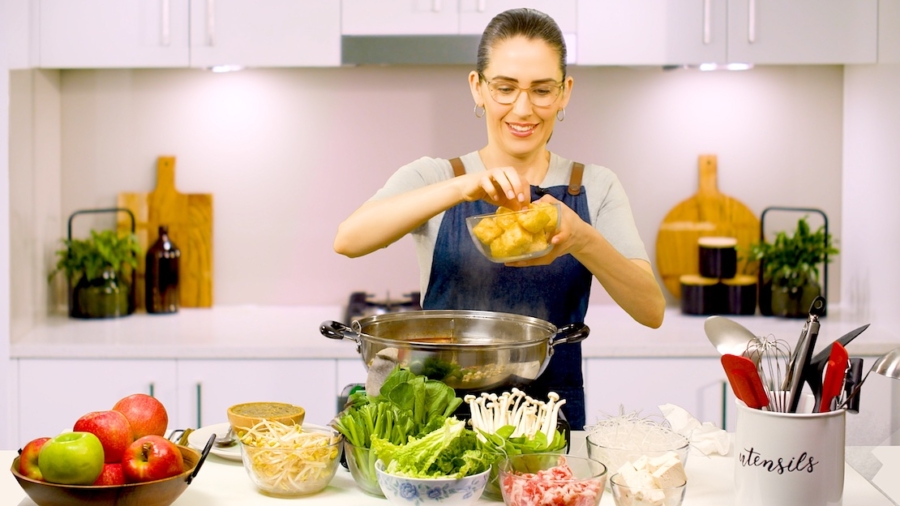 A Delicious Hot Pot Dish for a Cold Night