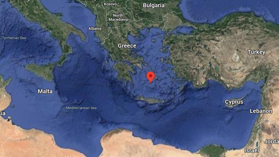 Greece: Migrant Boat Sinks, 1 Dead, Dozens Feared Missing