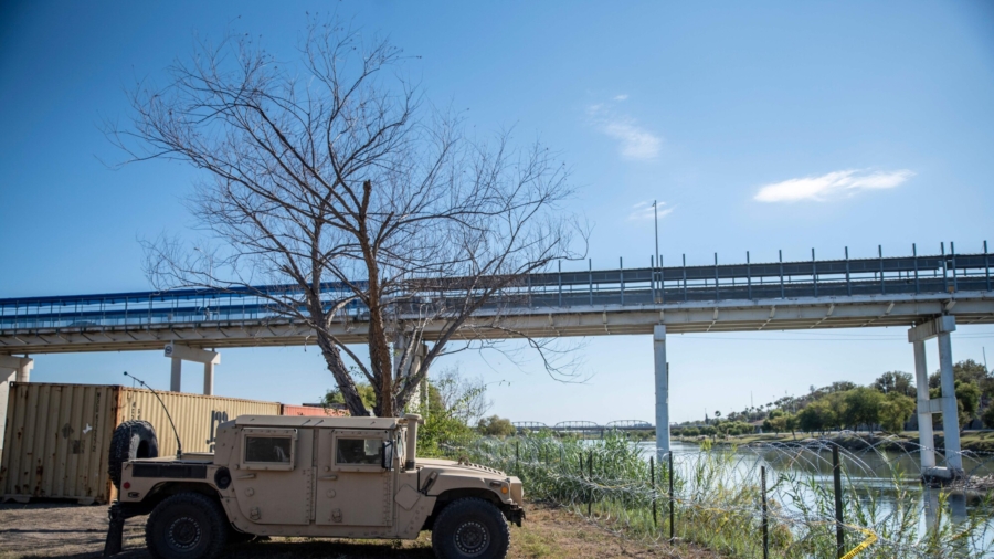 Texas Governor Kicks Off Border Wall Construction