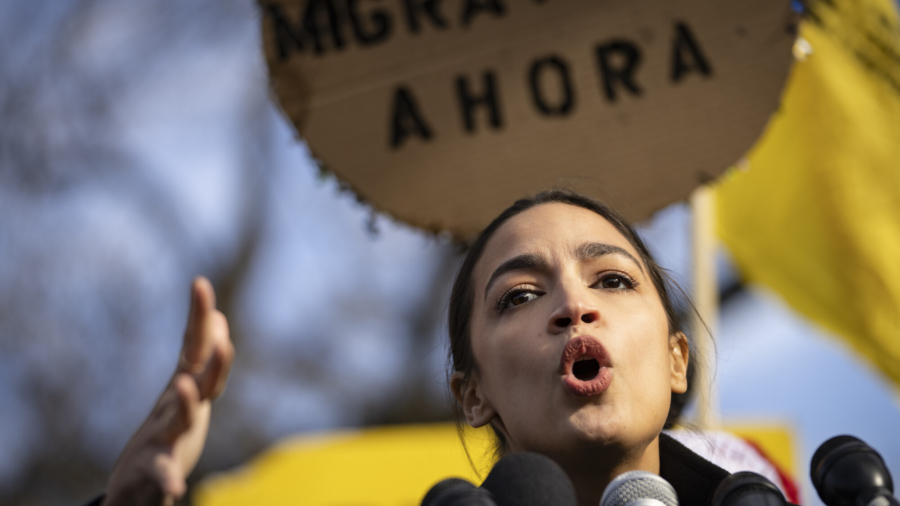 House Democrats Push Senate on Immigration Reform