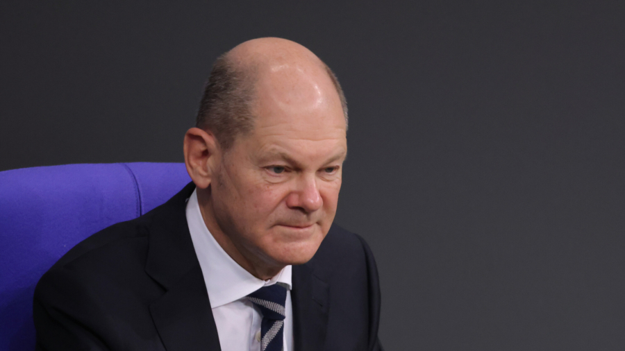 Scholz: New Restrictions After Christmas in Germany