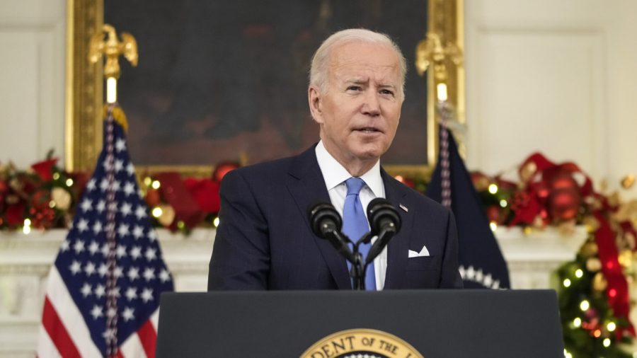 Biden to Announce Steps to Counter Omicron
